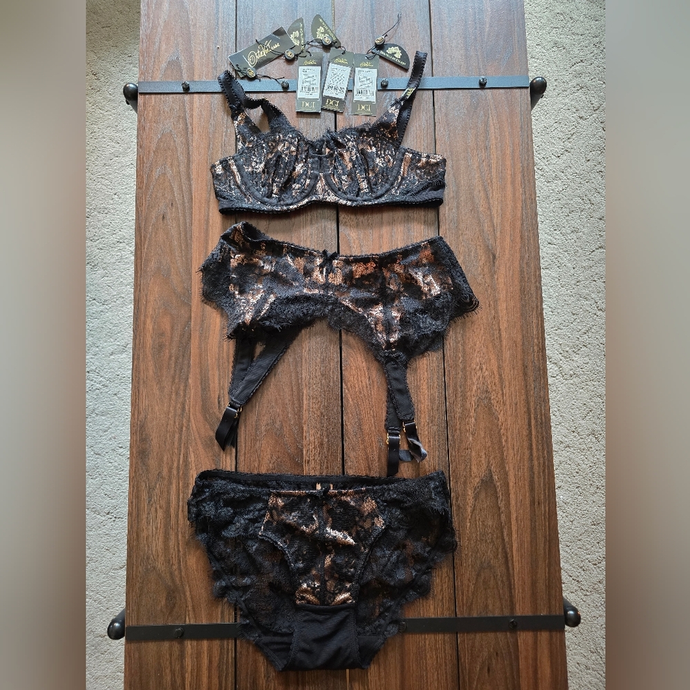 Dita Von Teese Countess 3pc Lingerie Set Black Nude Lace Bra Suspender Belt Brie